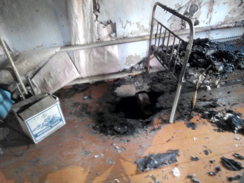 На Ставрополье мужчина после ссоры со знакомой поджёг ее дом На Ставрополье мужчина после ссоры со знакомой поджёг ее дом