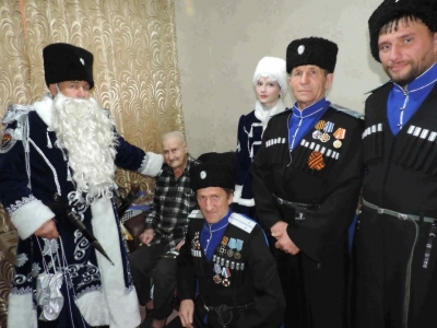 Новоселицкие казаки поздравили со 100-летием ветерана Великой Отечественной войны
