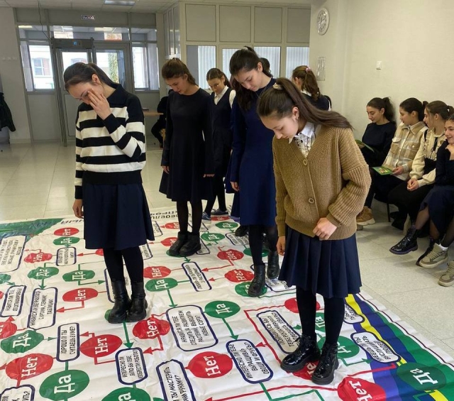 <i>В Северной Осетии школьникам устроили профориентационные встречи</i>
