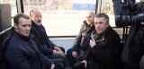 Руководство Дагестана в троллейбусе