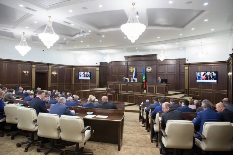 Народные избранники Карачаево-Черкесии рассмотрят проект по сохранению предпенсионных льгот