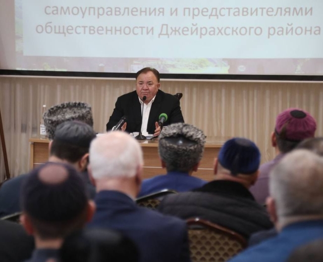 <i>Глава Ингушетии пообещал жителям Джейрахского района ремонт детсада и новую дорогу</i>