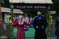 Хлебом и солью встретили ставропольские казаки почетных гостей форума «Машук»