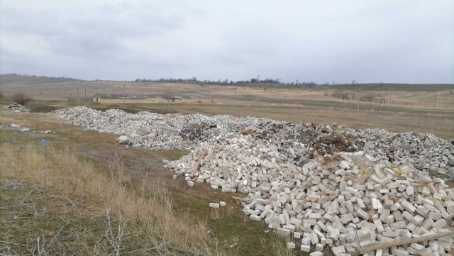 <i>На Ставрополье обнаружили крупную двойную свалку строительного мусора</i>