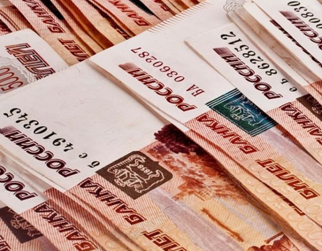 <i>Эксперты ВТБ прогнозируют двойной рост рублевых сбережений к концу 2026 года</i>