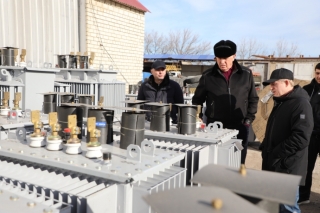 Премьер Дагестана проверил ход ремонта энергообъектов в Махачкале