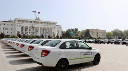 Минздрав завершил выдачу санитарного транспорта медучреждениям Дагестана