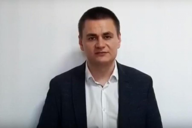 После инцидента с нападением вооруженных лиц депутат от КПРФ записал видеообращение в КЧР