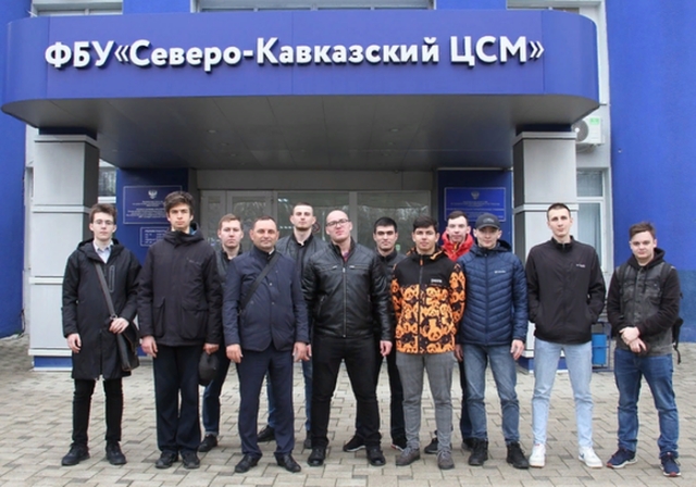 <i>В Ставрополе «Северо-Кавказский ЦСМ» проводит экскурсии для молодёжи</i>