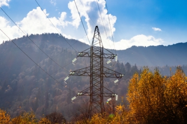 <i>«Россети Северный Кавказ» снизили число технологических нарушений в электросетях КЧР</i>