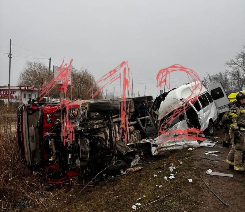 На Ставрополье вблизи Пятигорска в ДТП погибли семь человек в маршрутке №117