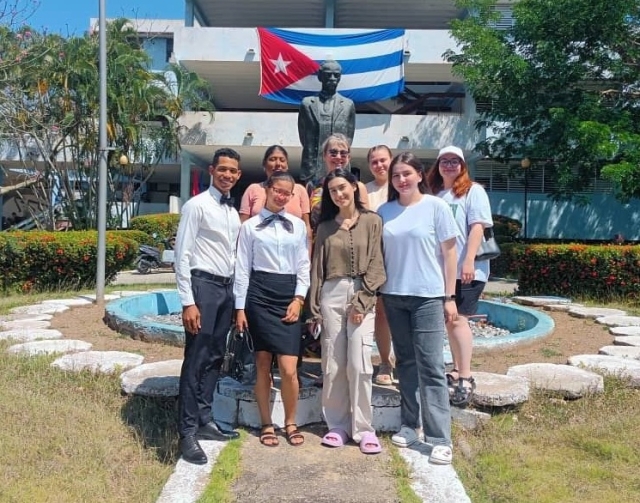 <i>Студенты Пятигорского госуниверситета приступили к стажировке на Кубе</i>