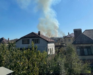 В Ставрополе пожарные тушат возгорание в садоводческом товариществе «Дубки»