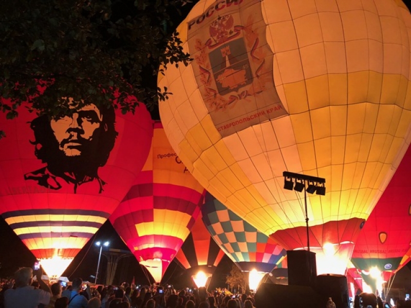 В Железноводске «танец» ночного свечения воздушные шары исполнят под Моцарта