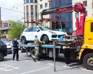 В Ставрополе ГИБДД и мэрия провела рейд по парковкам для инвалидов