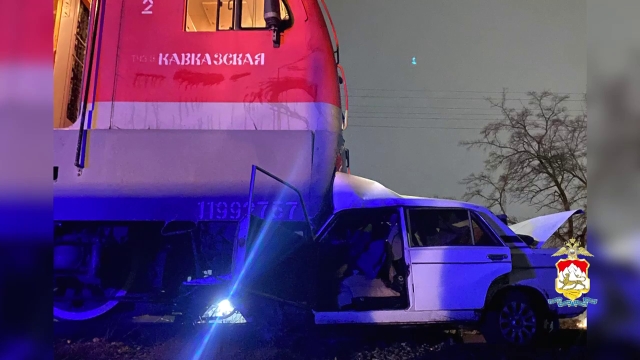 <i>В Северной Осетии в ДТП на железнодорожном переезде погибли две женщины</i>