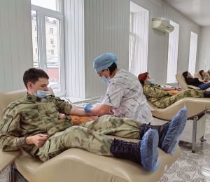 Росгвардейцы пополнили запасы крови для больниц Пятигорска