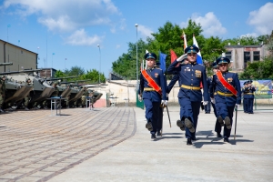 Глава Ставрополя поздравил армейское подразделение