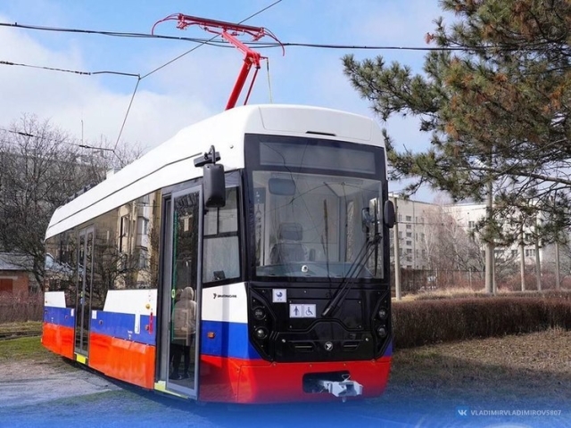 <i>В Пятигорске на маршрут №7 вышел современный скоростной трамвай</i>