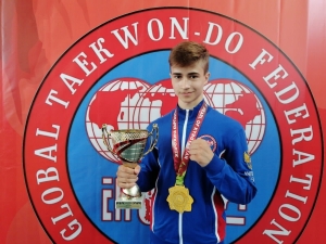 Ставропольский тхэквондист завоевал три золотых медали в Киргизии