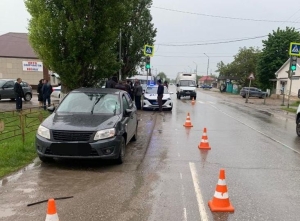 В Георгиевске 19-летний водитель-бесправник сбил ребёнка на зебре
