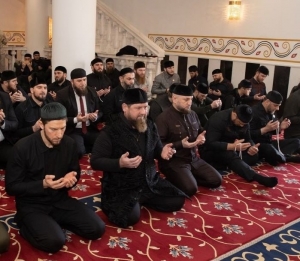 В сети появились видео с подтверждением слов Кадырова о сатанизме Запада