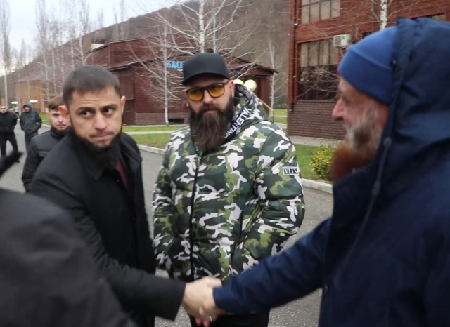 <i>Министр информации и нацполитики Чечни встретился с палестинскими беженцами</i>