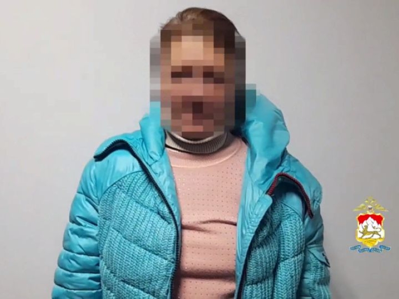Полиция задержала во Владикавказе устроившую погром на могилах бойцов СВО женщину