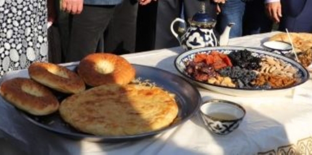 <i>В меню школ Северной Осетии появятся осетинские пироги</i>