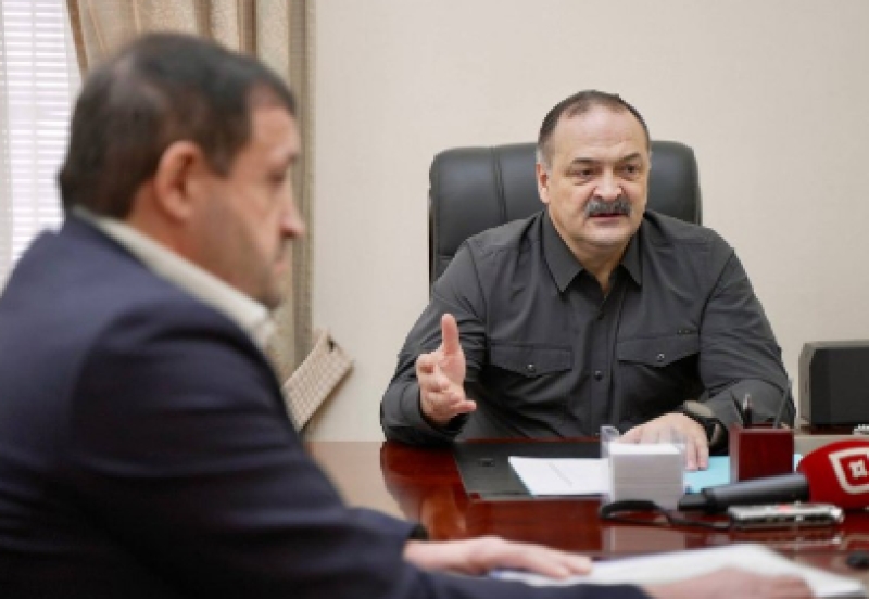 Глава Дагестана Сергей Меликов провел личный прием граждан