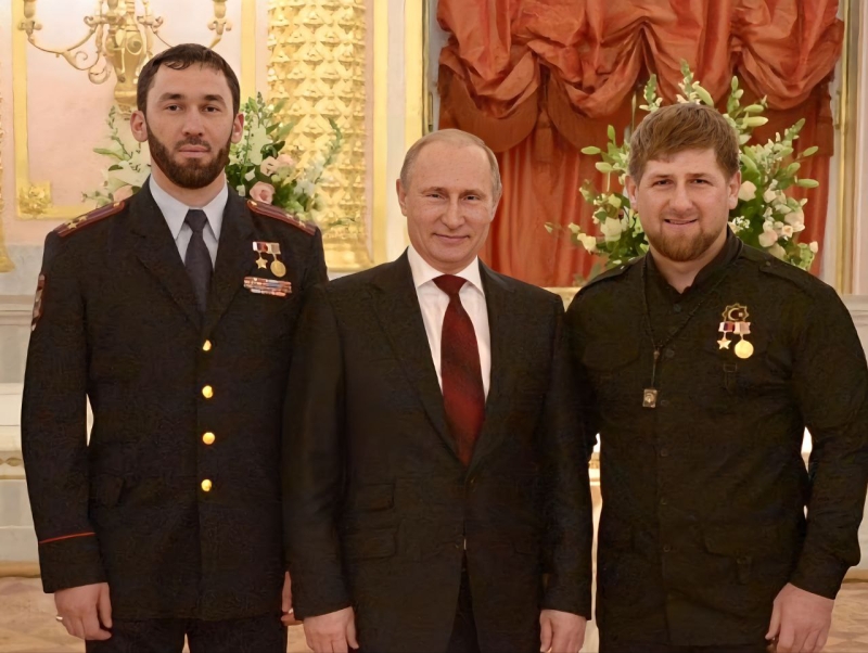 Глава Чечни поблагодарил Владимира Путина за новый орден