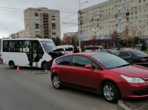 В Ставрополе в ДТП с маршруткой пострадала пожилая женщина