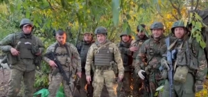 Добровольцы батальонов из Северной Осетии поздравили с 8 Марта уклонистов