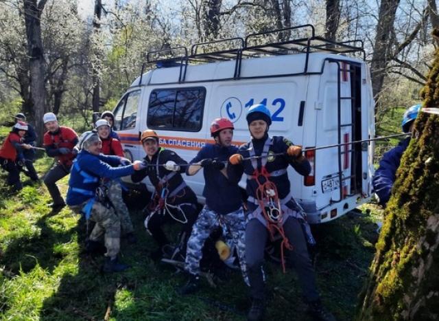 <i>Спасатели Ставрополя победили на проходивших в горах Адыгеи соревнованиях</i>