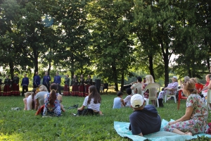 Концерт казачьей песни прошел в ботаническом саду Ставрополя