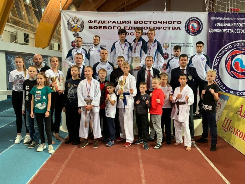 Ставропольскую спортивную школу представляли 19 человек