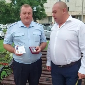 Мэр Невинномысска награжден медалью за развитие безопасного дорожного движения