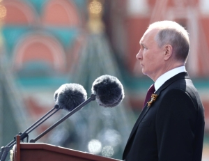 Жителей КЧР поздравили с 9 мая Владимир Путин и Михаил Мишустин