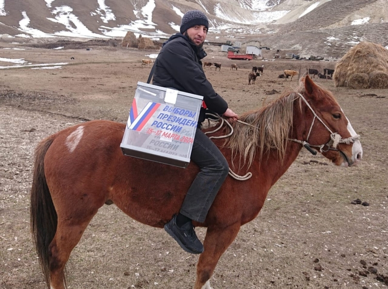 В Дагестане к 10 часам 17 марта проголосовали 69,88% избирателей
