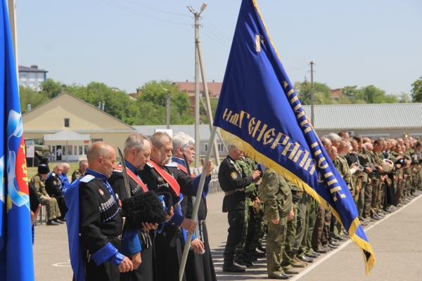 В Прохладном казаки отметили 25-летие Ермоловского батальона
