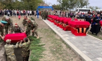 На Ставрополье торжественно захоронили останки пятнадцати красноармейцев