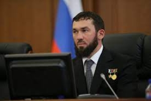 Парламент Чечни разработал проект закона, касающийся защиты священных писаний