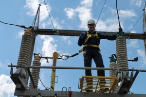 «Россети Северный Ка­вказ» повысили надеж­ность электроснабжен­ия жителей двух районов КЧР