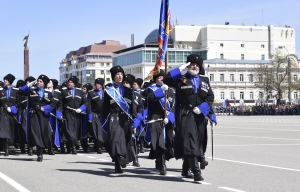 Казаки Ставропольского округа приняли участие в краевом параде Победы