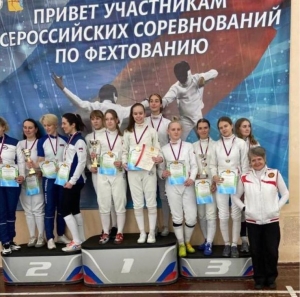 Ставропольские фехтовальщицы вошли в тройку призеров соревнований в Кирове