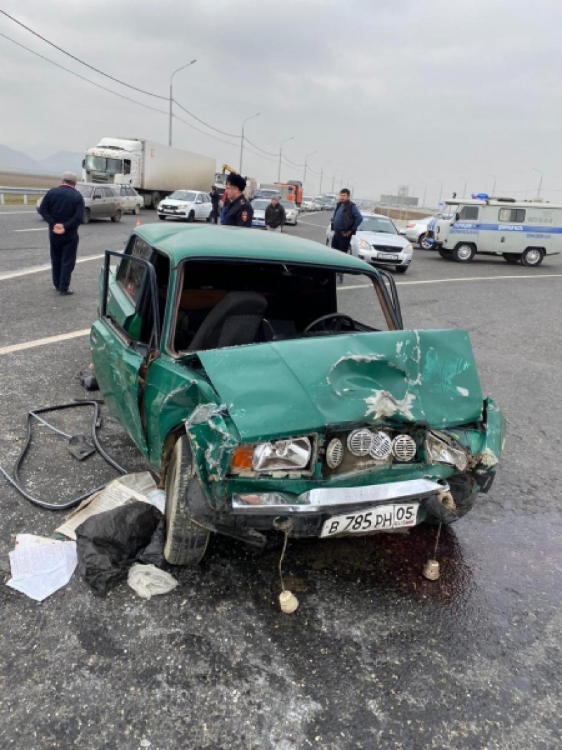 На автодороге «Кавказ» в Дагестане за рулем погиб 80-летний селянин