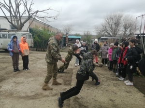 Ученики казачьего класса из хутора Дёмино побывали на экскурсии в селе Сенгилеевском