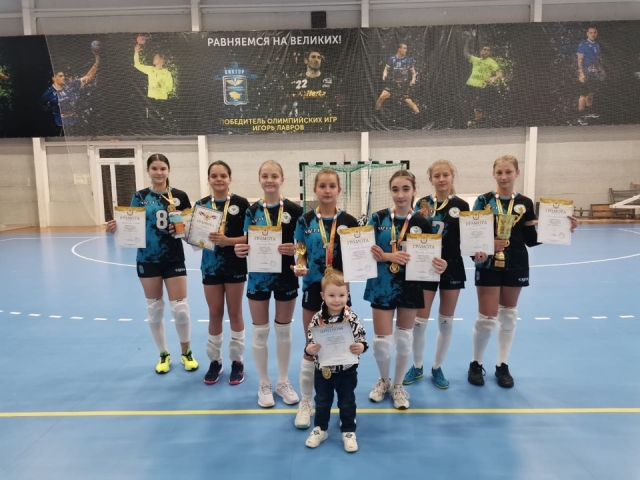 <i>Юные волейболистки Кисловодска стали чемпионами и призёрами Ставрополья</i>