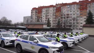 В КБР полицейские получили ключи от 27 новых машин