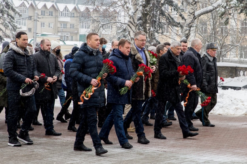В Ставрополе память защитников Отечества почтили возложением цветов